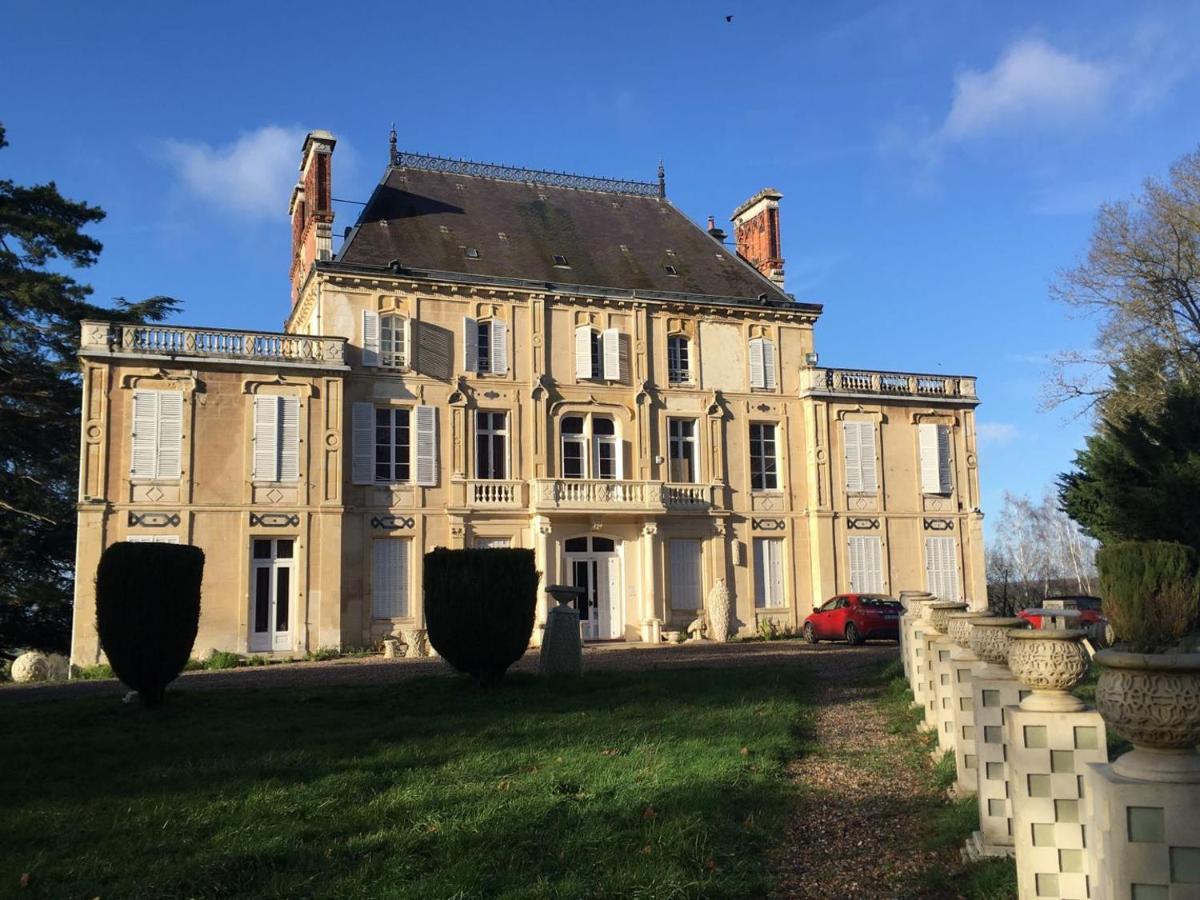 Bed and Breakfast Chateau Nevers Варен-Возель Экстерьер фото