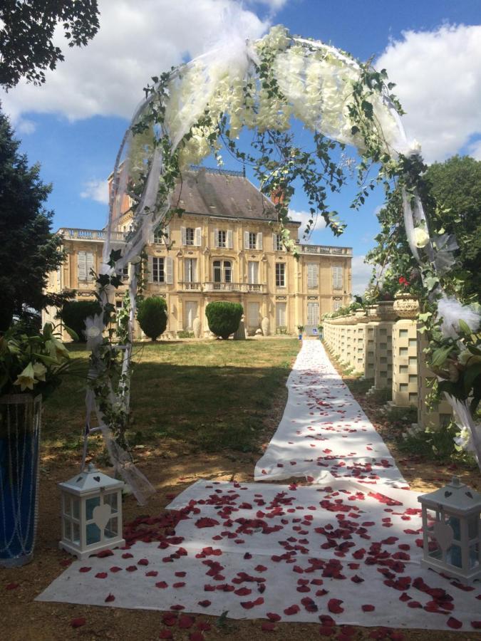 Bed and Breakfast Chateau Nevers Варен-Возель Экстерьер фото