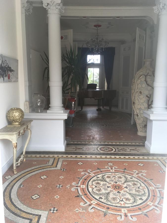 Bed and Breakfast Chateau Nevers Варен-Возель Экстерьер фото