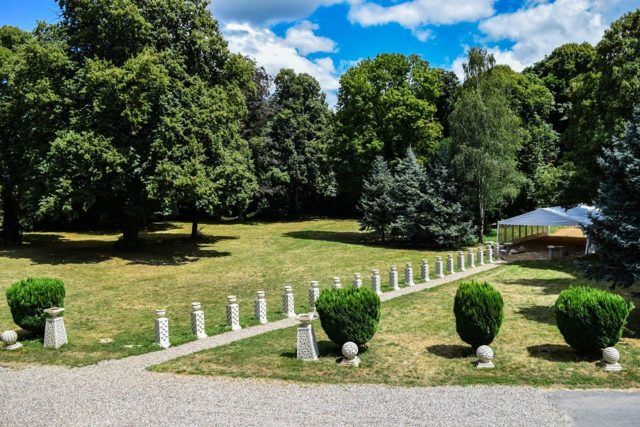 Bed and Breakfast Chateau Nevers Варен-Возель Экстерьер фото