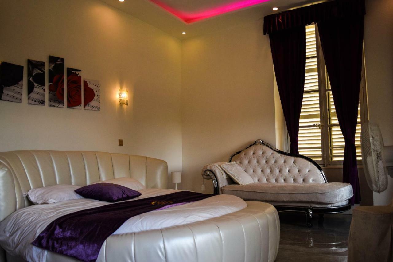Bed and Breakfast Chateau Nevers Варен-Возель Экстерьер фото