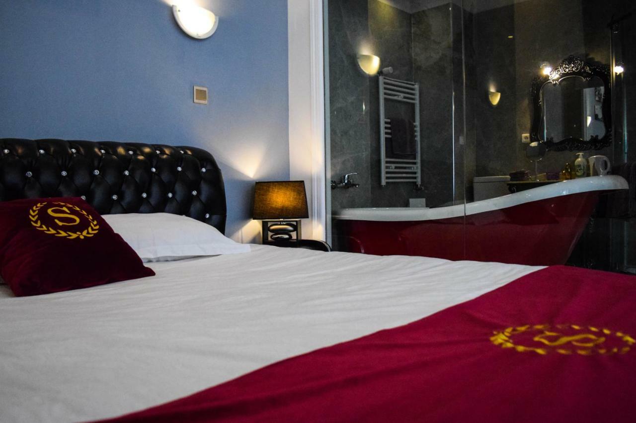 Bed and Breakfast Chateau Nevers Варен-Возель Экстерьер фото